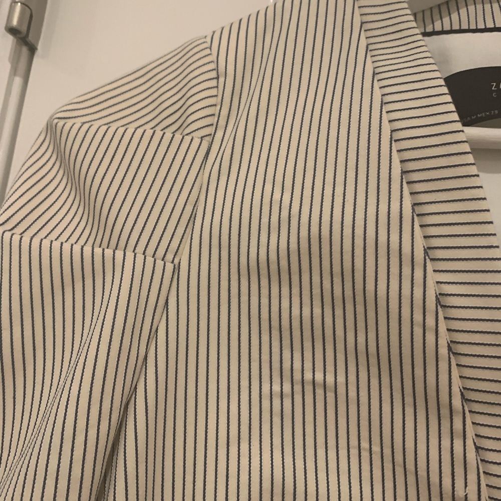 Zara blazer - Picture 2 of 3